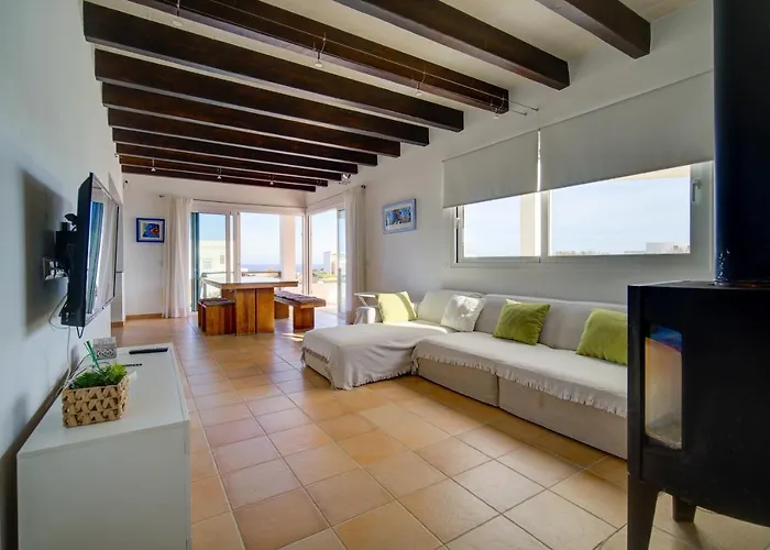 Mercedes - Tranquila Con Vistas Al Mar * カラ・モレル