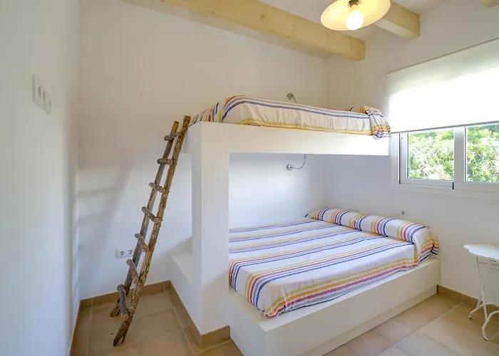 Mercedes - Tranquila Con Vistas Al Mar * カラ・モレル