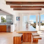 Villa Mercedes - Tranquila Con Vistas Al Mar *