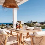 Mercedes - Tranquila Con Vistas Al Mar Villa
