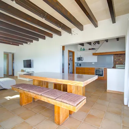 Mercedes - Villa cálida y tranquila sin igual Villa *